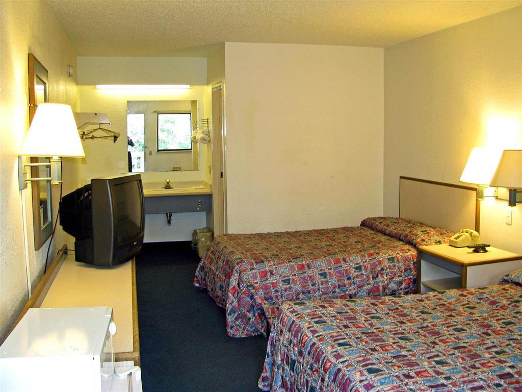 Days Inn By Wyndham Cincinnati I-71 Silverton Bilik gambar